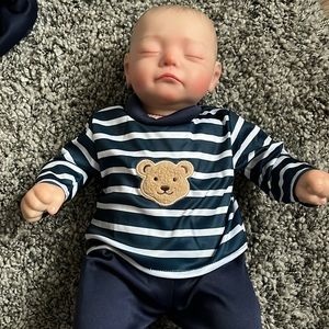JIZHI brand reborn newborn doll and accessories